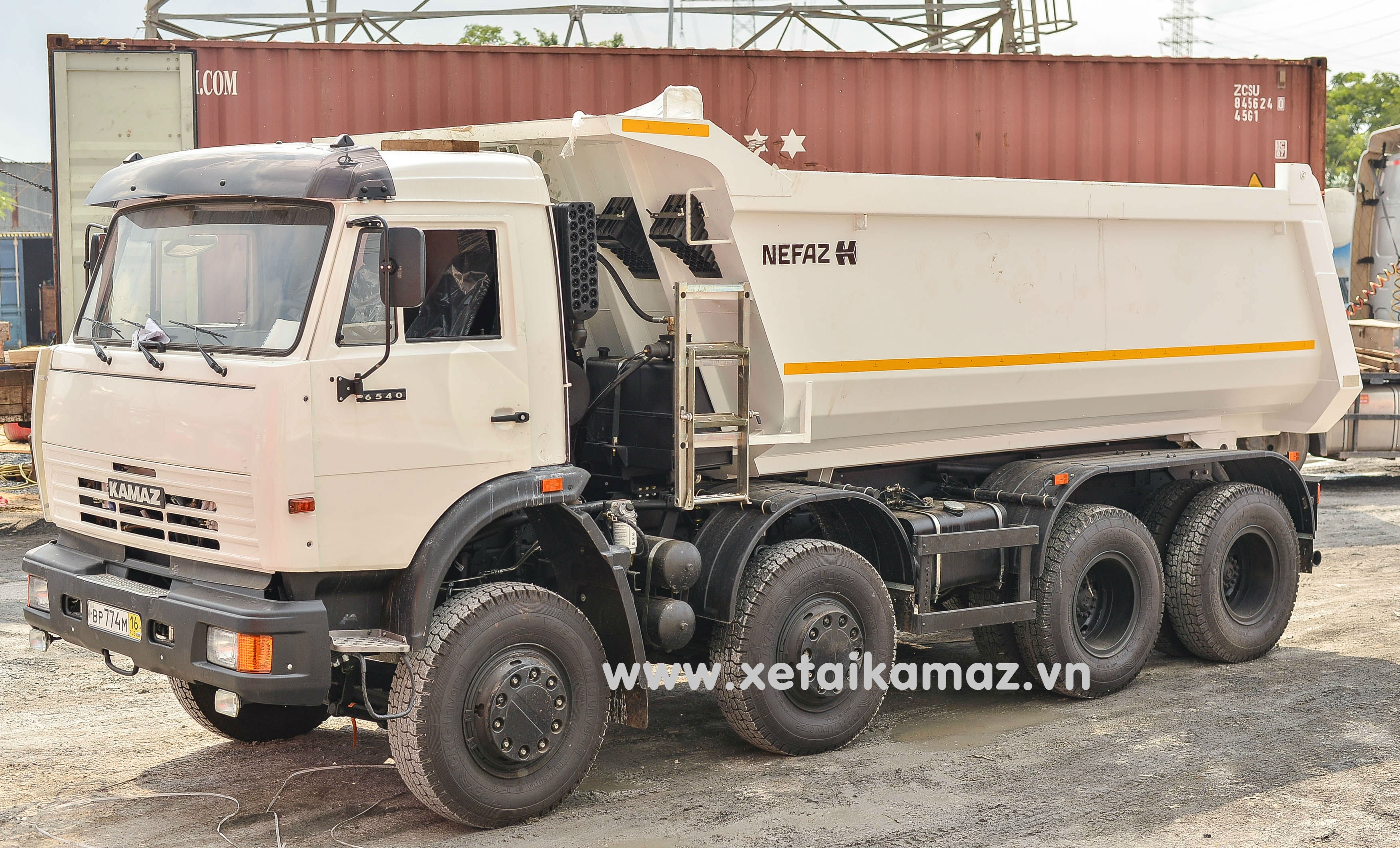 Xe tải KAMAZ toan tính gì ở Việt Nam?